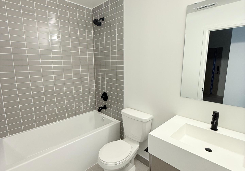 280-dundas-street-w-toronto-ontario-c12248376