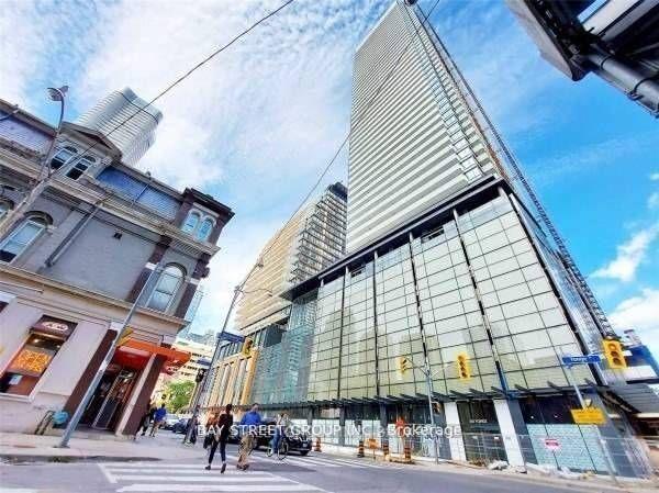 501-yonge-street-toronto-ontario-c12248594