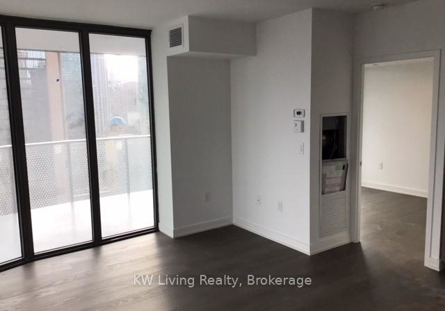 11-wellesley-street-w-toronto-ontario-c12248697