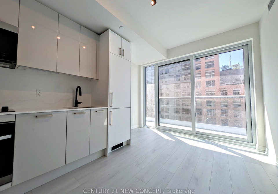 280-dundas-street-w-toronto-ontario-c12248770