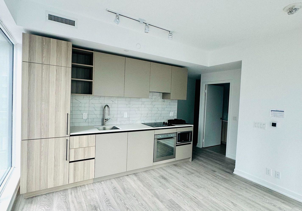 55-mercer-street-toronto-ontario-c12248946