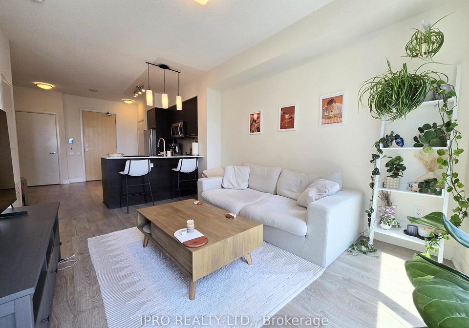 30-roehampton-avenue-toronto-ontario-c12249309