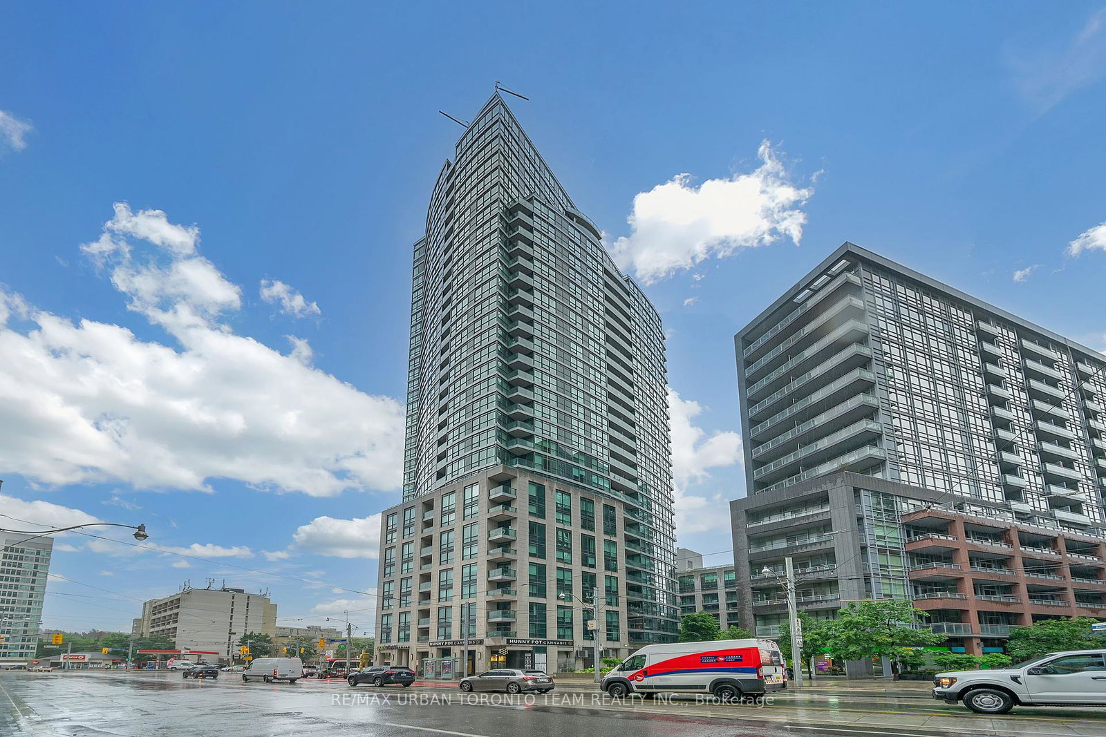 600-fleet-street-toronto-ontario-c12249496