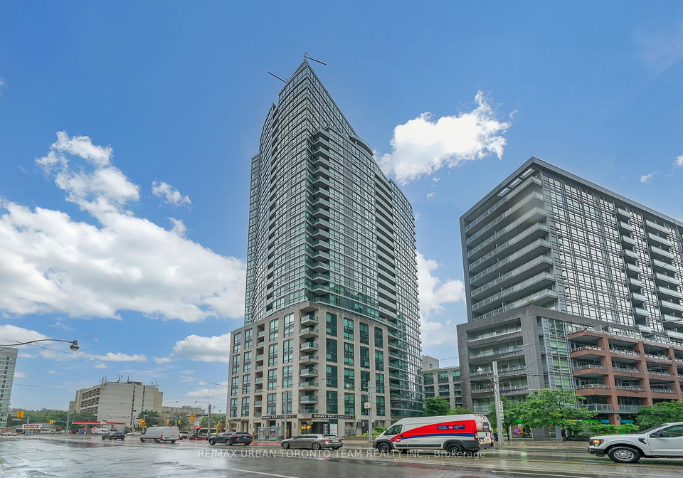 600-fleet-street-toronto-ontario-c12249496
