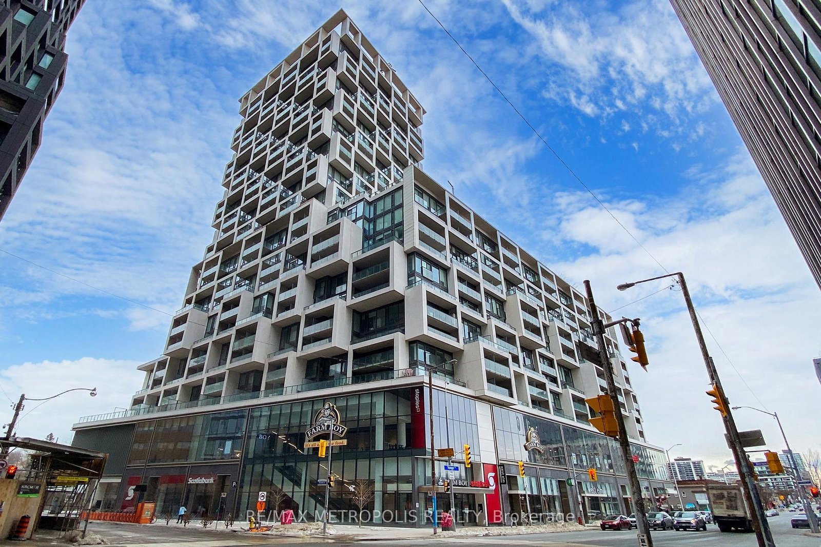5-soudan-avenue-toronto-ontario-c12249820