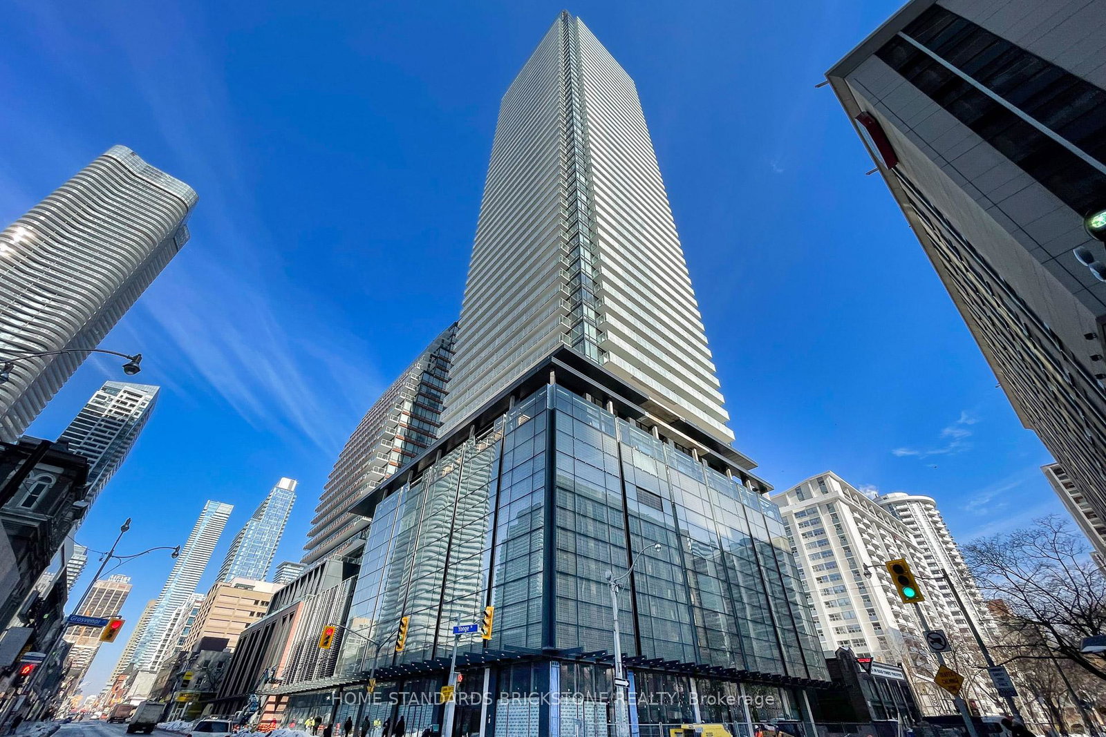 501-yonge-street-toronto-ontario-c12249986
