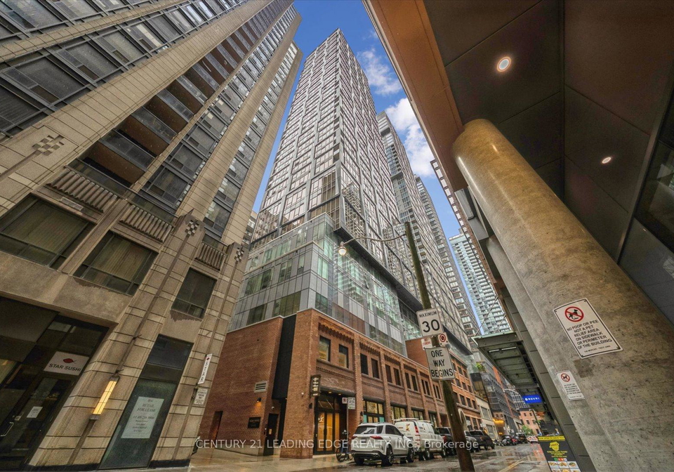 15-mercer-street-toronto-ontario-c12250007