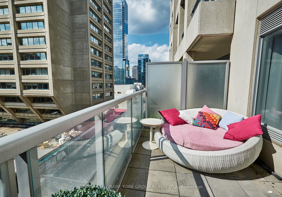 35-balmuto-street-toronto-ontario-c12250726