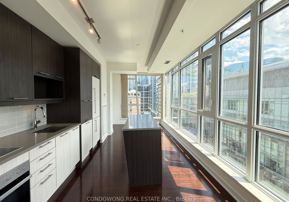 30-nelson-street-toronto-ontario-c12250741