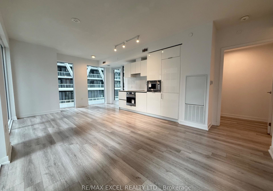 238-simcoe-street-toronto-ontario-c12251109