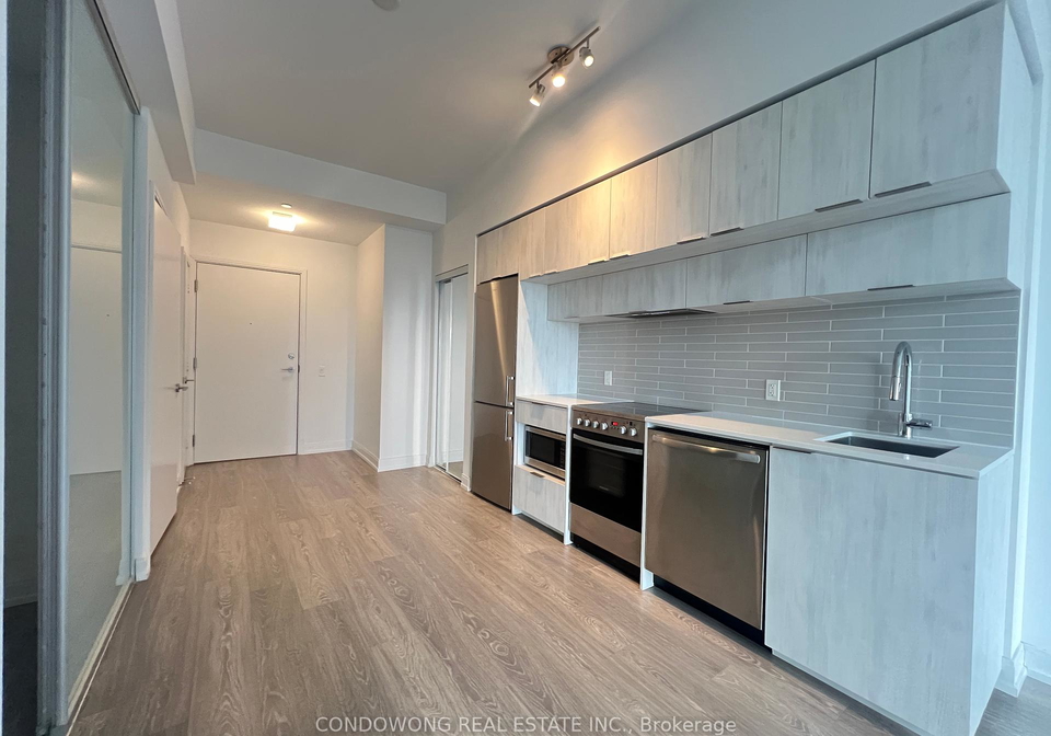 181-dundas-street-e-toronto-ontario-c12251177