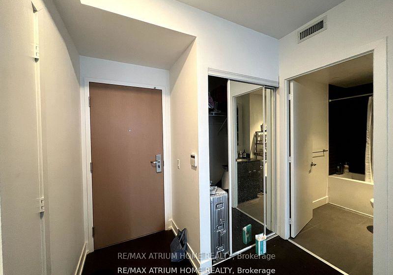 7-grenville-street-toronto-ontario-c12251263