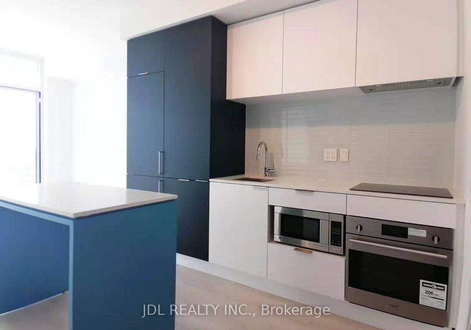 33-helendale-avenue-toronto-ontario-c12251347