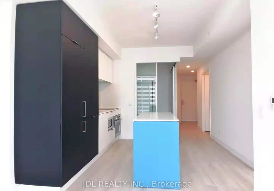 33-helendale-avenue-toronto-ontario-c12251347