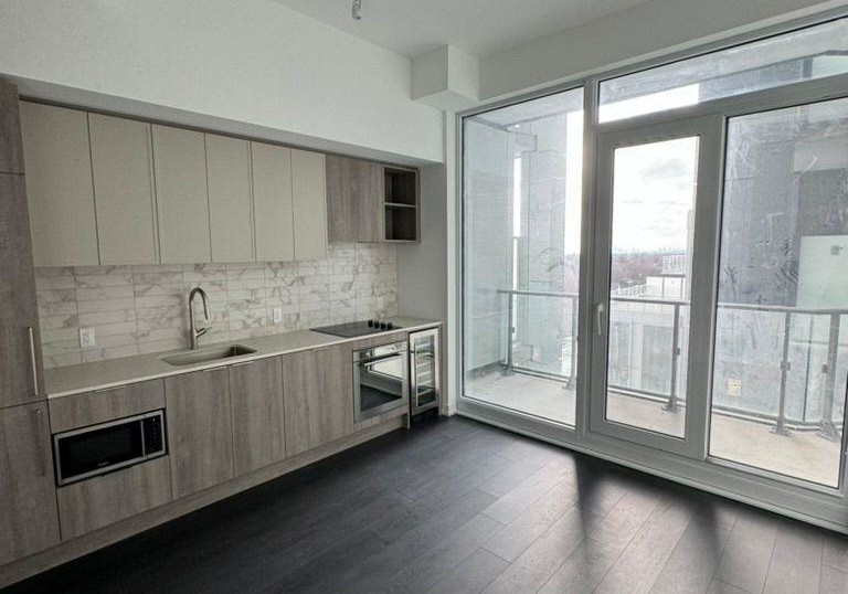 2020-bathurst-street-toronto-ontario-c12251400