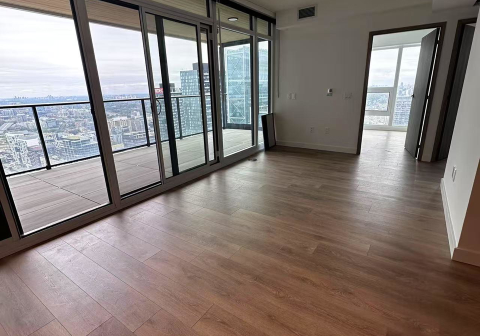 1-concord-cityplace-way-toronto-ontario-c12251469