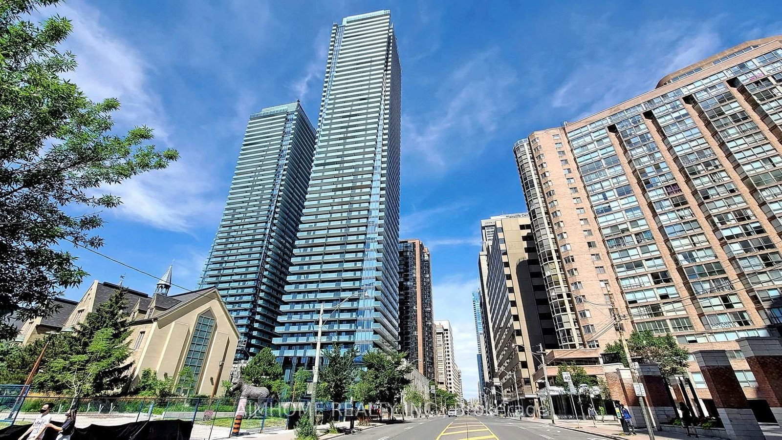 1080-bay-street-toronto-ontario-c12251486