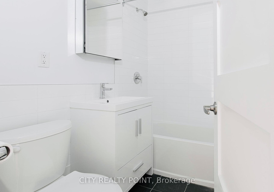 1545-bathurst-street-toronto-ontario-c12251493
