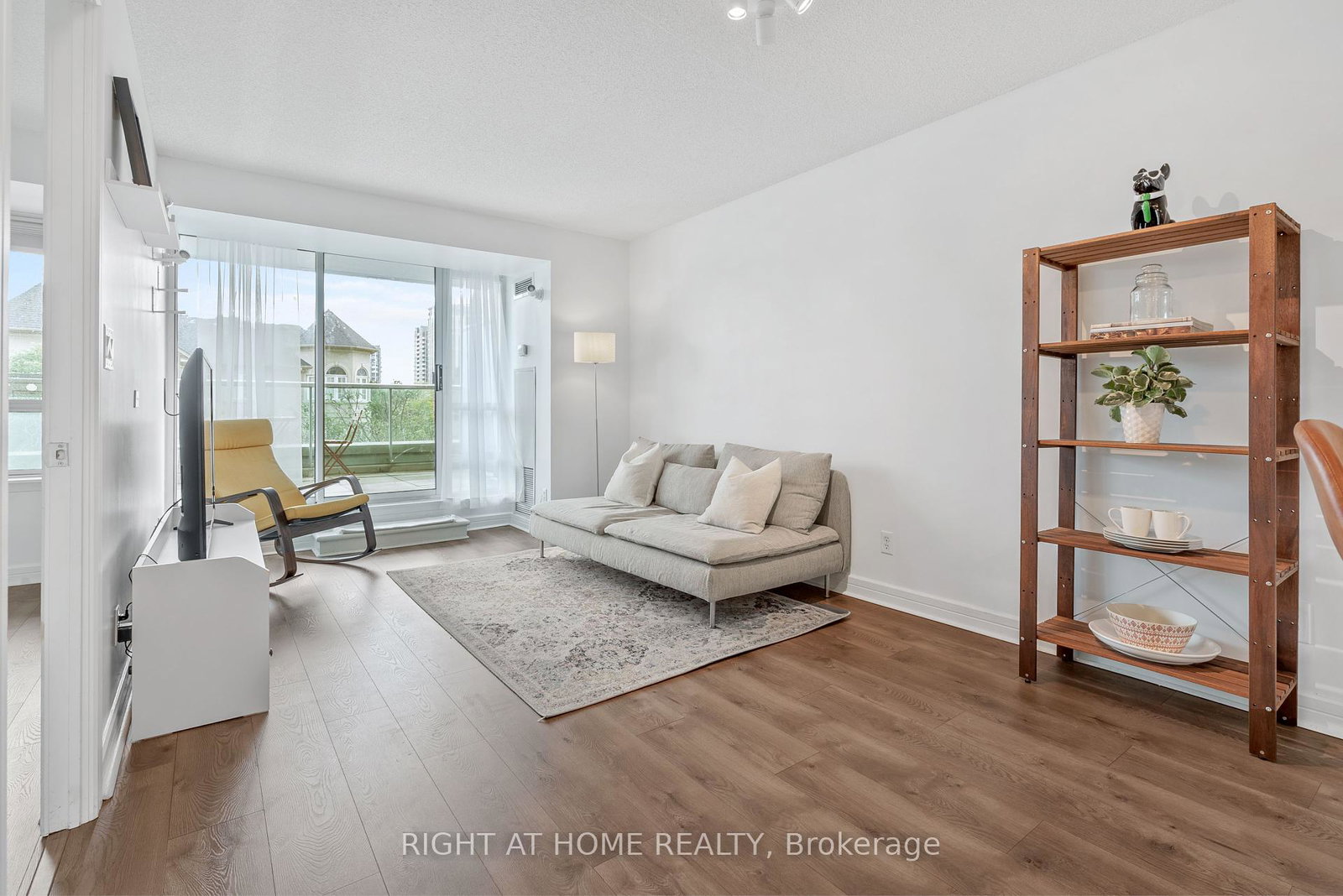 16-harrison-garden-boulevard-north-york-ontario-c12251551