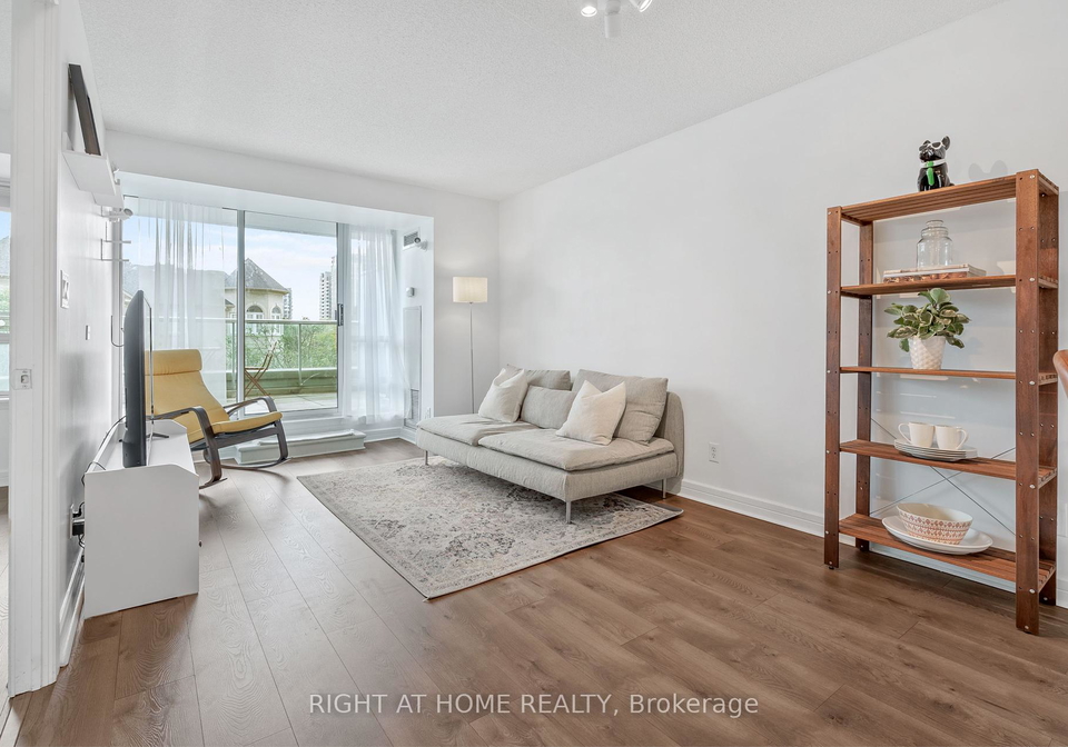 16-harrison-garden-boulevard-north-york-ontario-c12251551