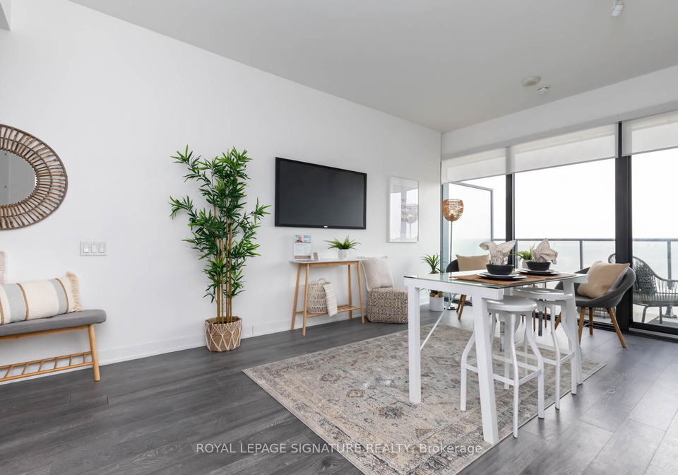 185-roehampton-avenue-e-toronto-ontario-c12251662