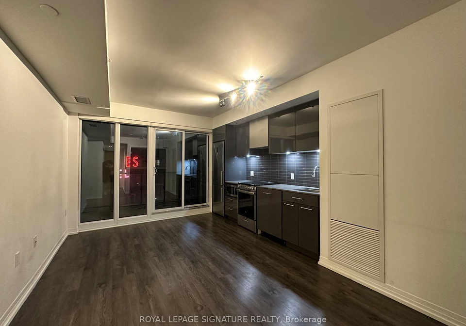 251-jarvis-street-toronto-ontario-c12252100