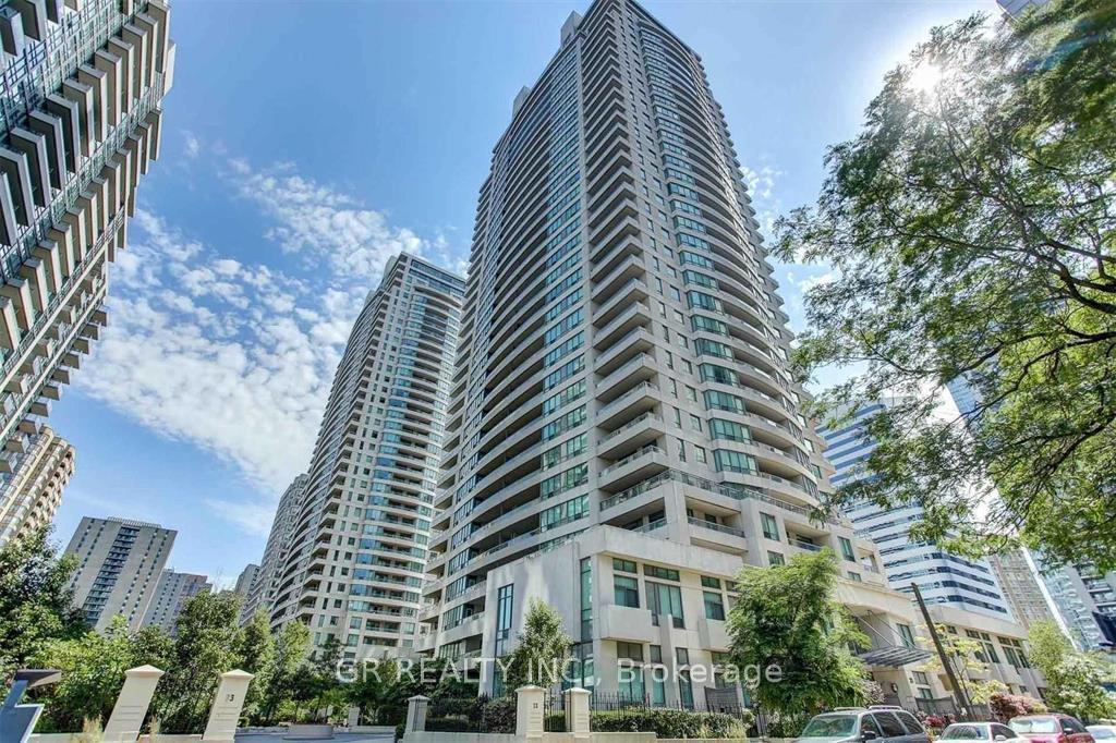 23-hollywood-avenue-north-york-ontario-c12252250