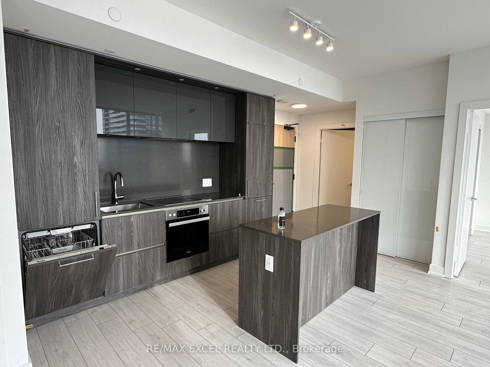35-mercer-street-toronto-ontario-c12252525