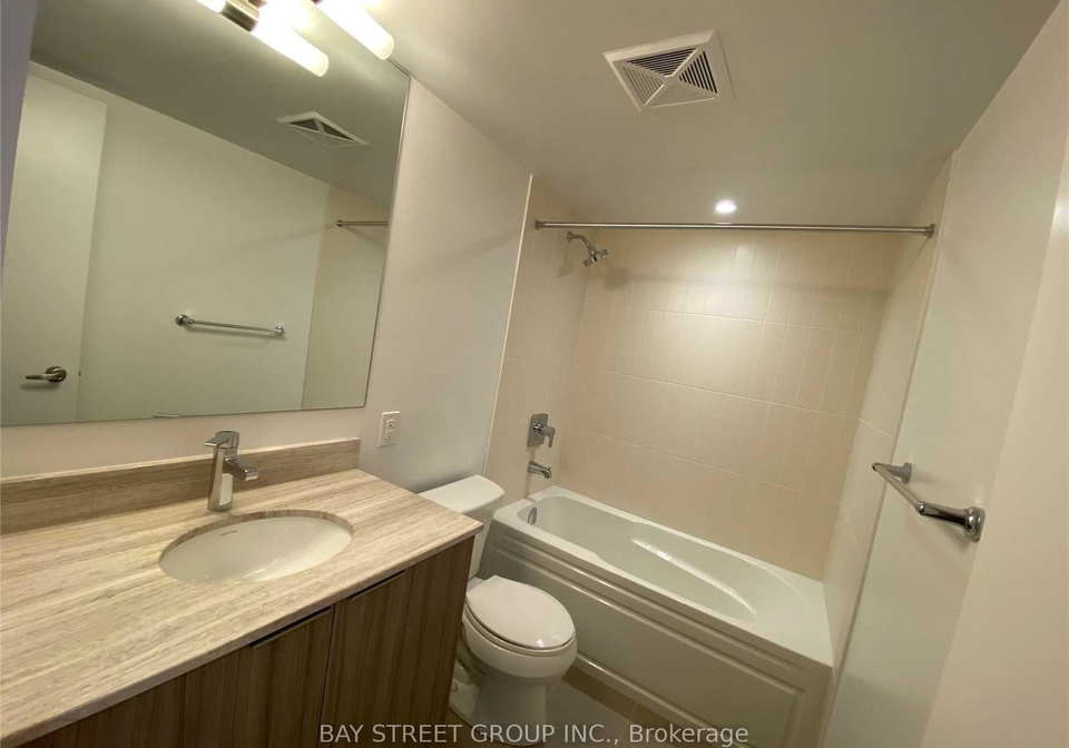 955-bay-street-toronto-ontario-c12252636