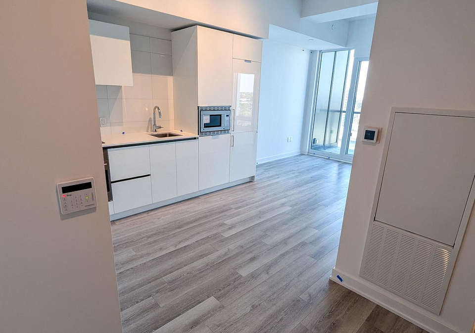 121-st-patrick-street-n-toronto-ontario-c12252905