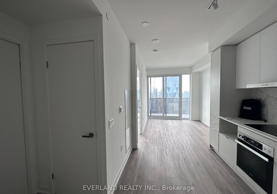 55-cooper-street-toronto-ontario-c12252935