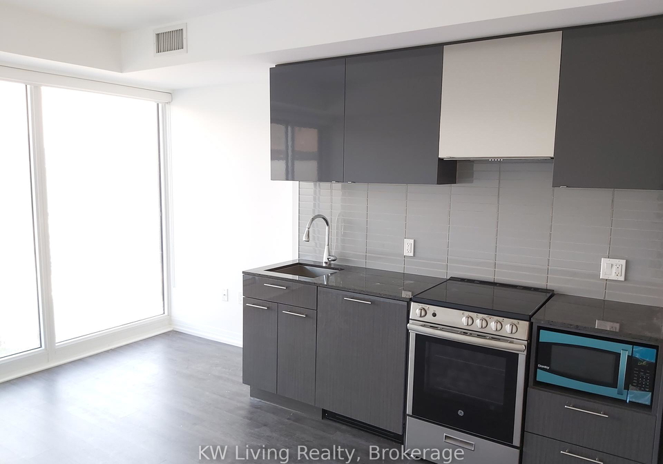251-jarvis-street-toronto-ontario-c12253316