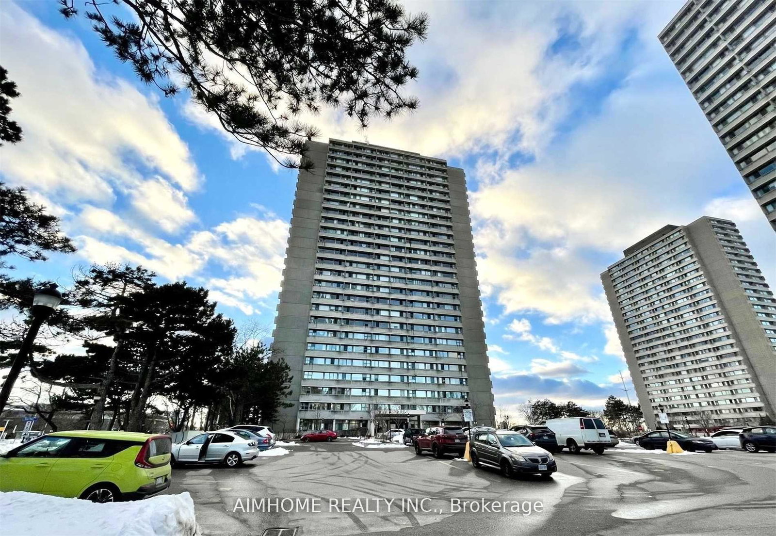 715-don-mills-road-east-york-ontario-c12253681