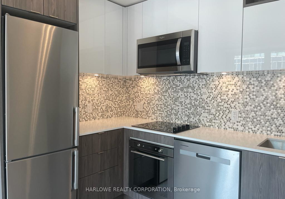 60-princess-street-toronto-ontario-c12253797