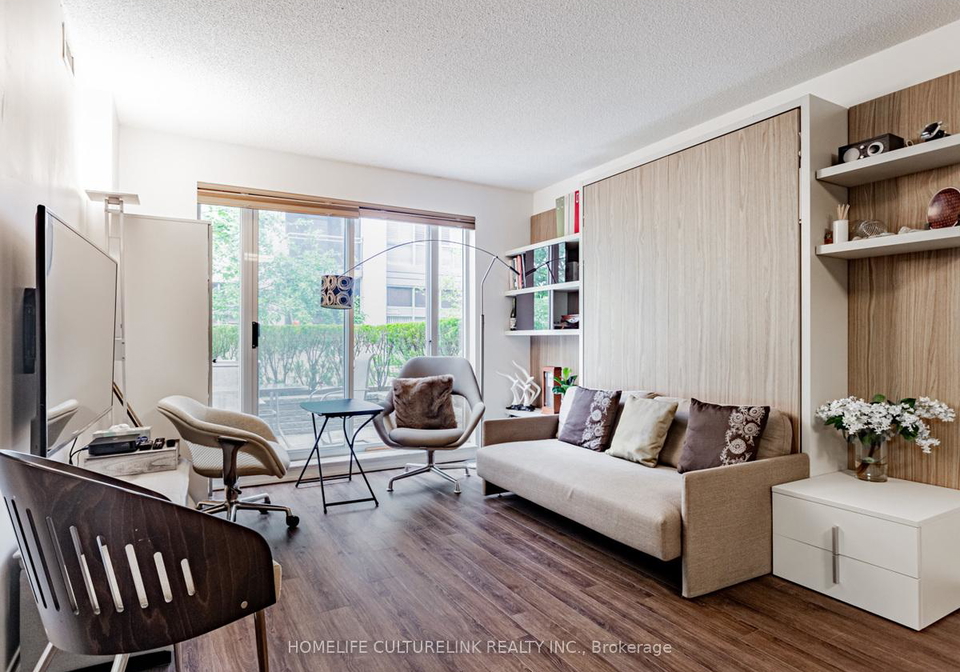 38-hollywood-avenue-north-york-ontario-c12253894