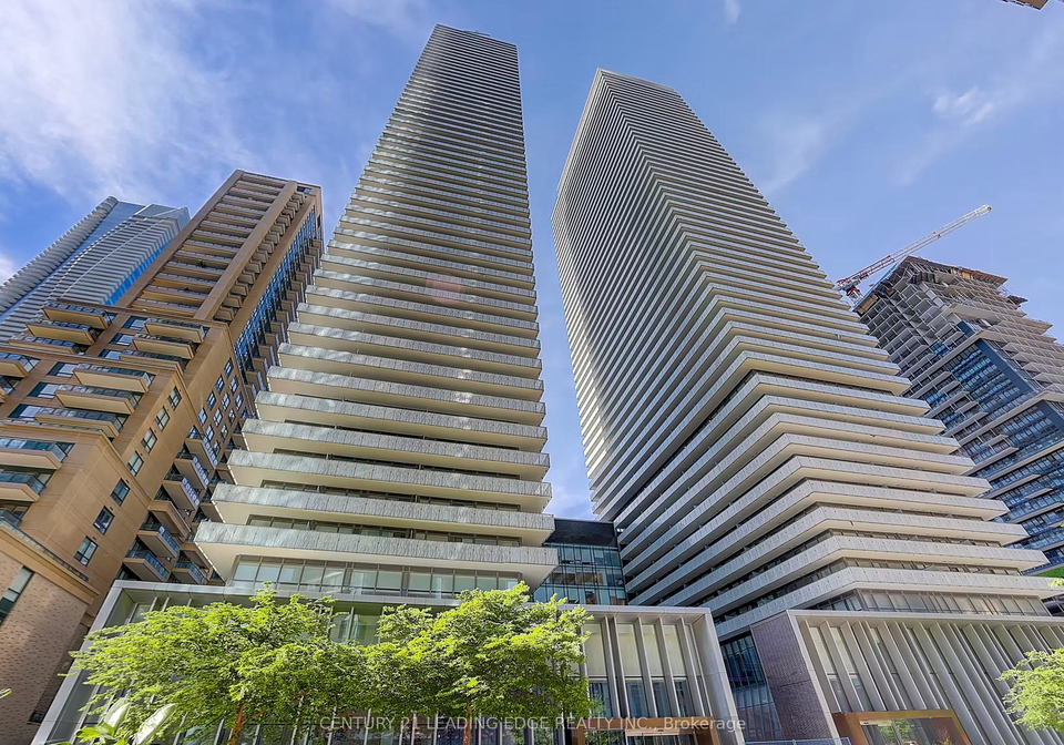 42-charles-street-e-toronto-ontario-c12253897