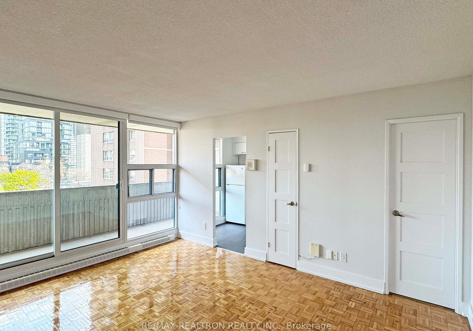 33-isabella-street-toronto-ontario-c12253972