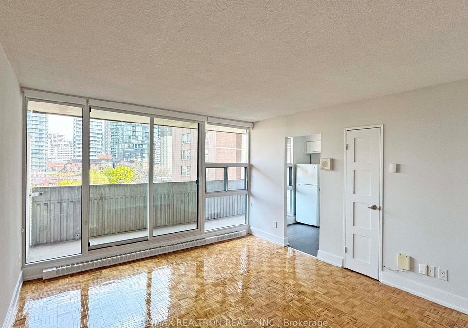33-isabella-street-toronto-ontario-c12253972