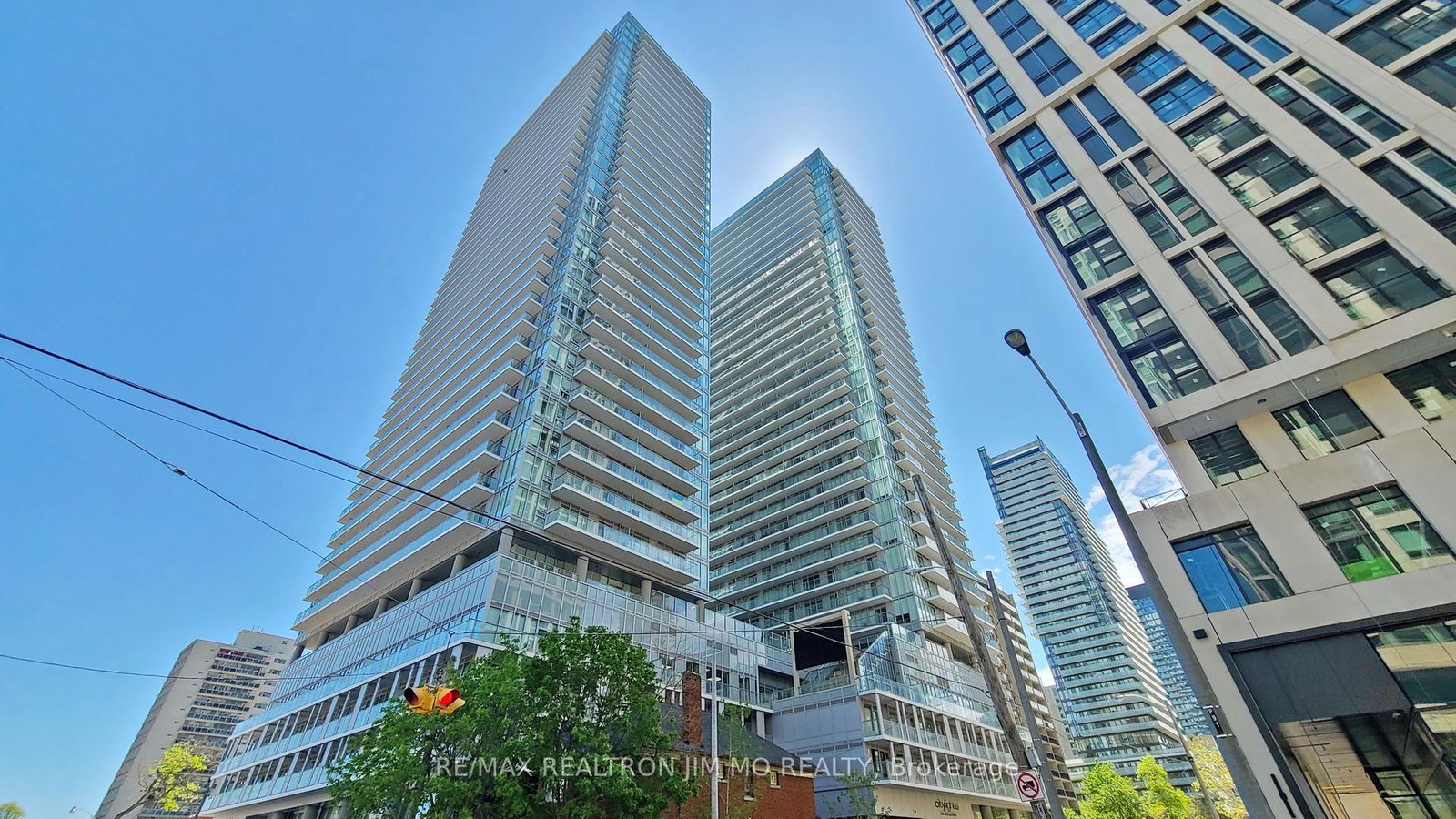 99-broadway-avenue-toronto-ontario-c12254208