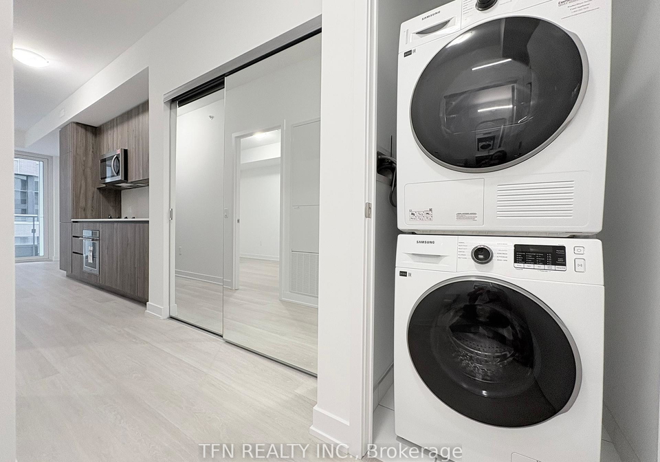 15-richardson-street-toronto-ontario-c12254306
