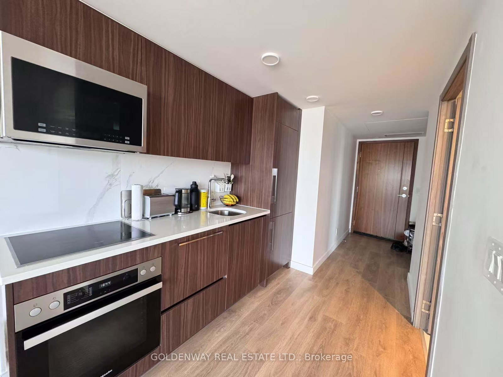 38-widmer-street-toronto-ontario-c12254437