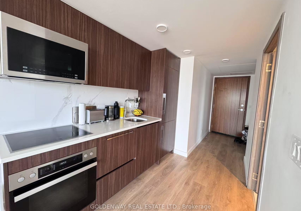 38-widmer-street-toronto-ontario-c12254437