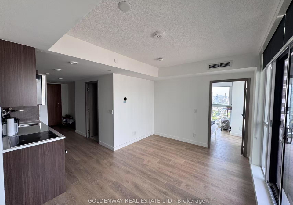 38-widmer-street-toronto-ontario-c12254437