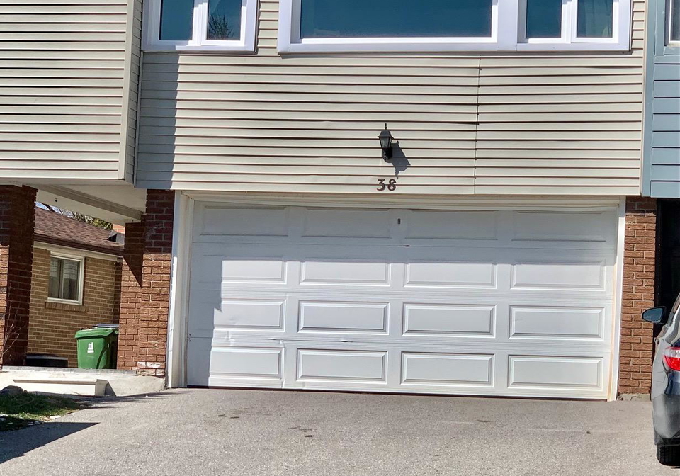 38-lynch-road-north-york-ontario-c12254492