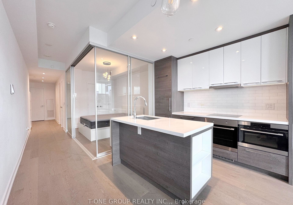 488-university-avenue-toronto-ontario-c12254574