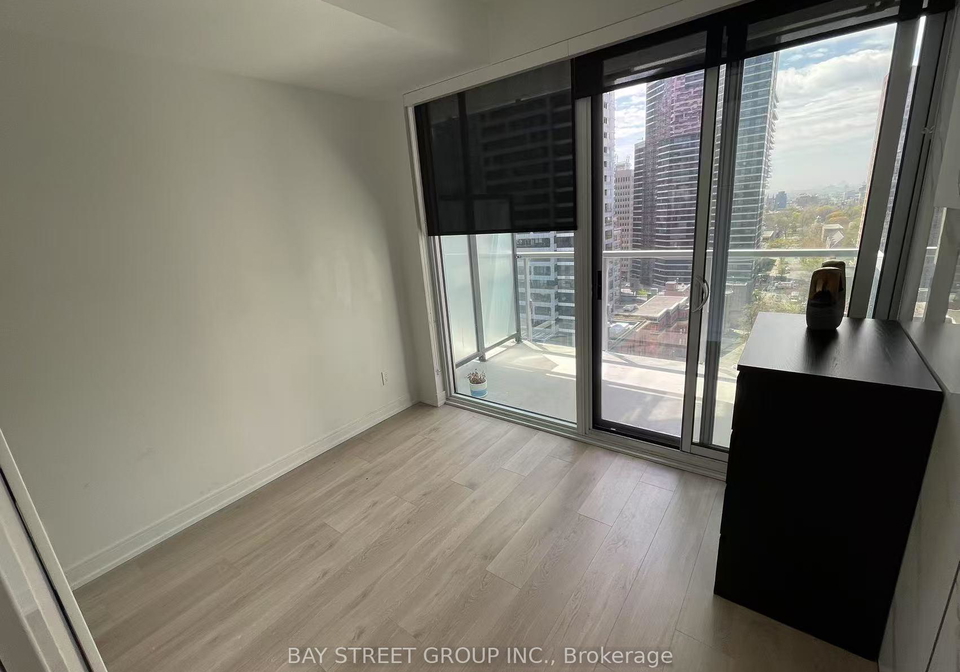 3-gloucester-street-toronto-ontario-c12254822