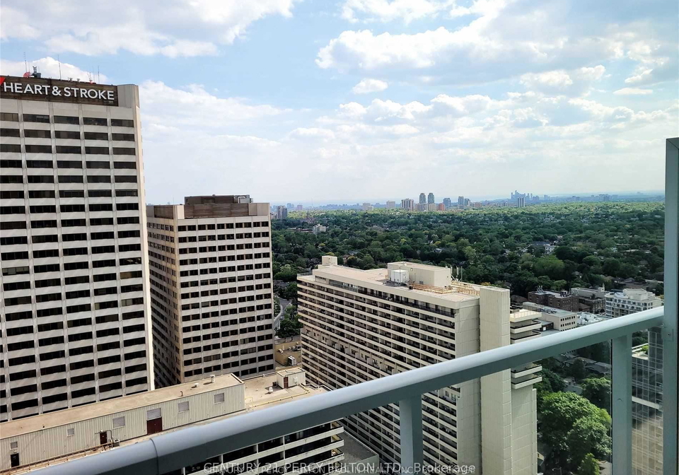 33-helendale-avenue-toronto-ontario-c12254911