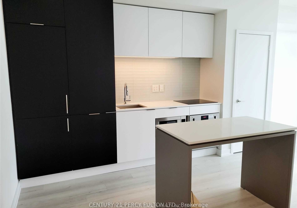 33-helendale-avenue-toronto-ontario-c12254911
