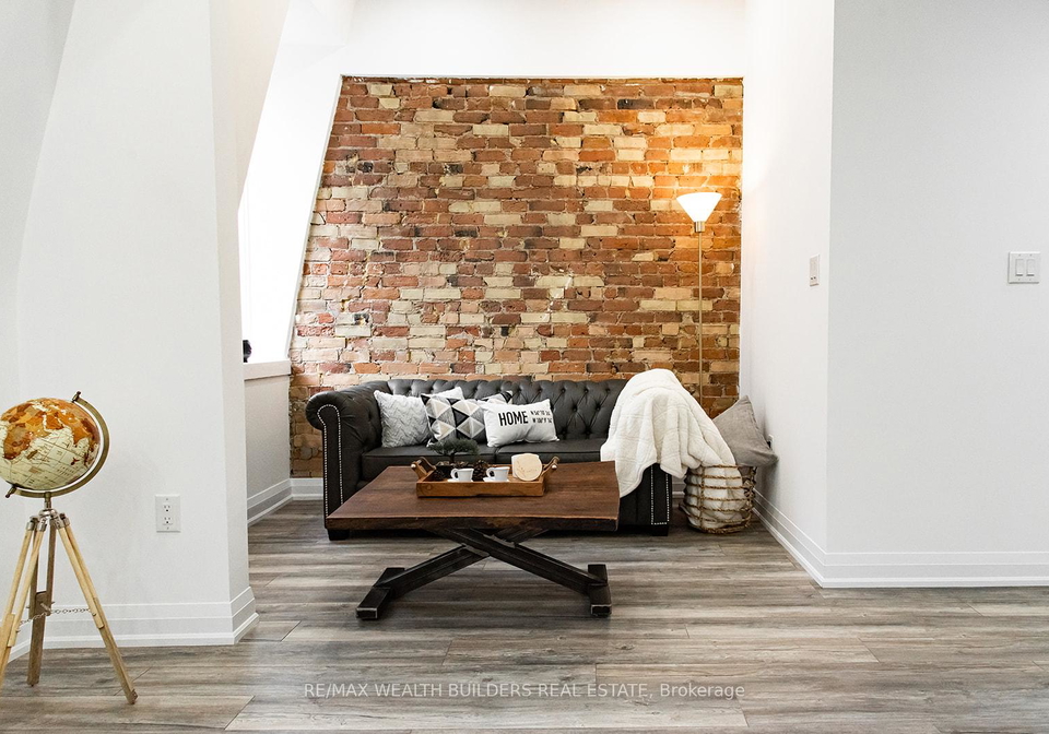 207-jarvis-street-toronto-ontario-c12254912