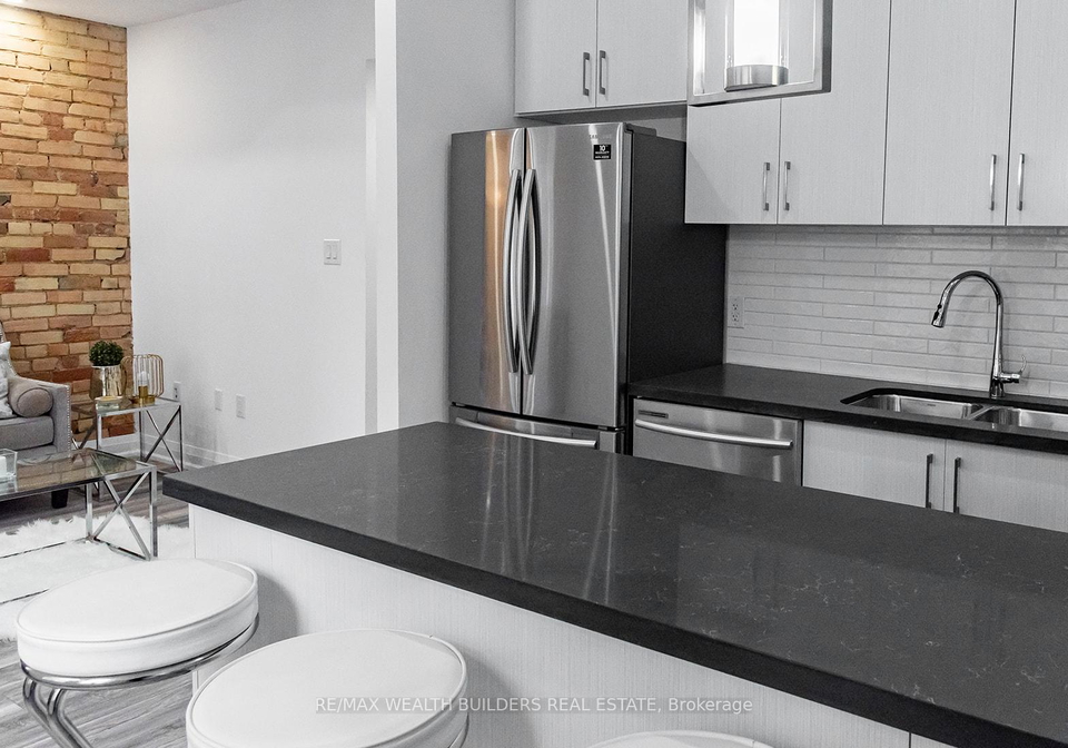 20jarvis-street-toronto-ontario-c12254915